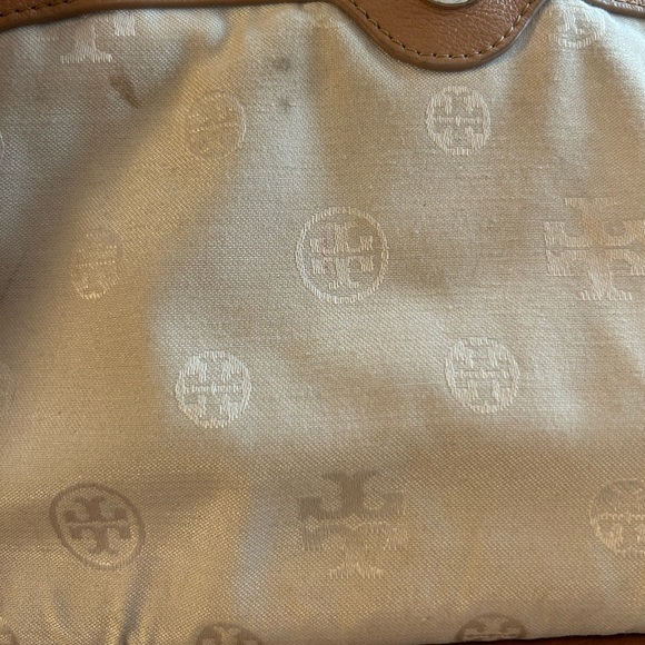 Tory Burch Marion Whipstitch Leather Saddle Convertible Chain Crossbody Tan Bag - Picture 6 of 10